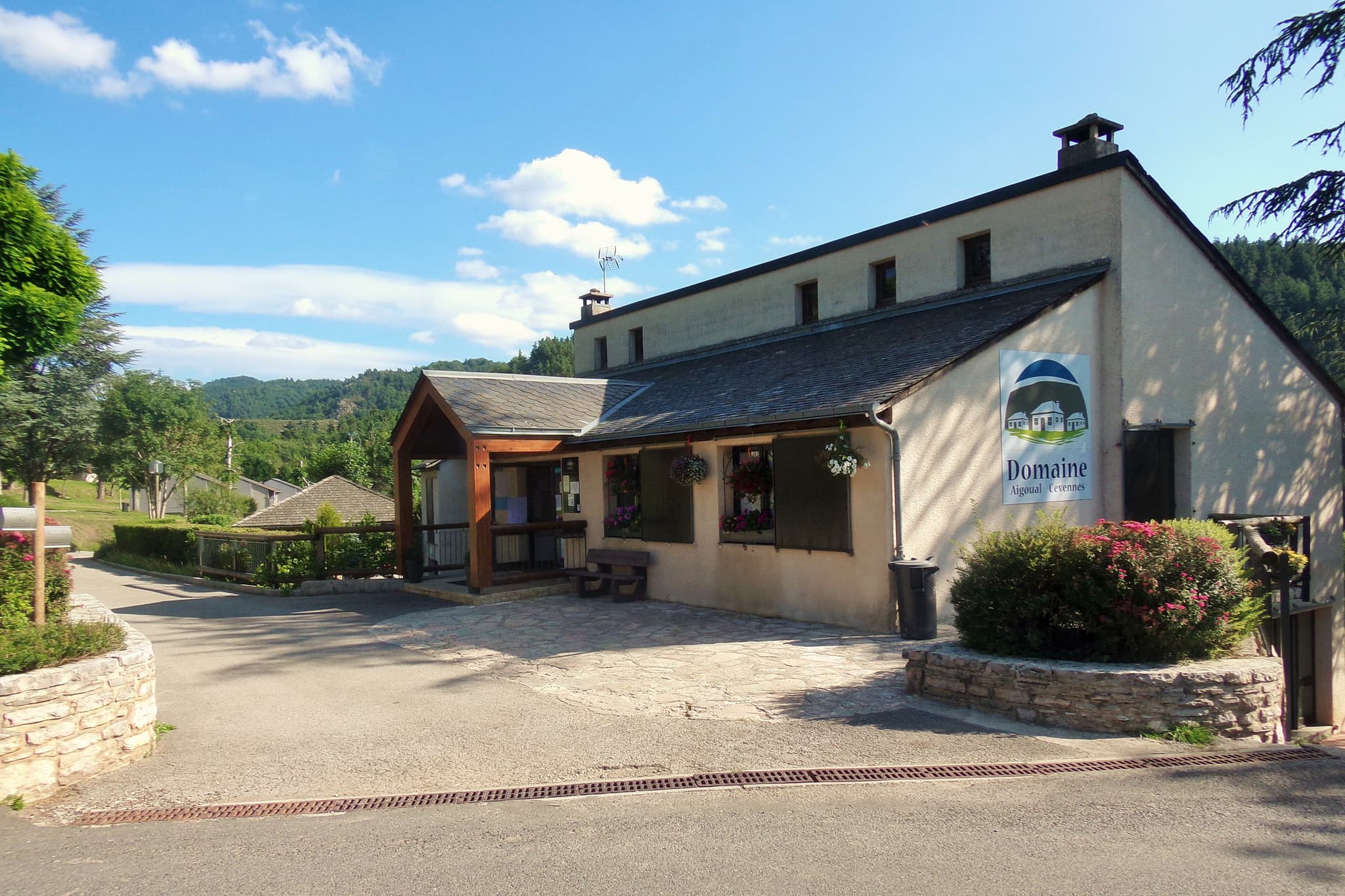 VILLAR048FS0000J - Domaine_Aigoual_Cevennes_Accueil (2)