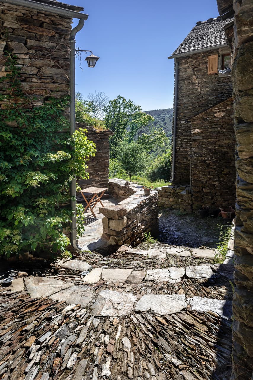 ESCALIER CALADE CLEDE