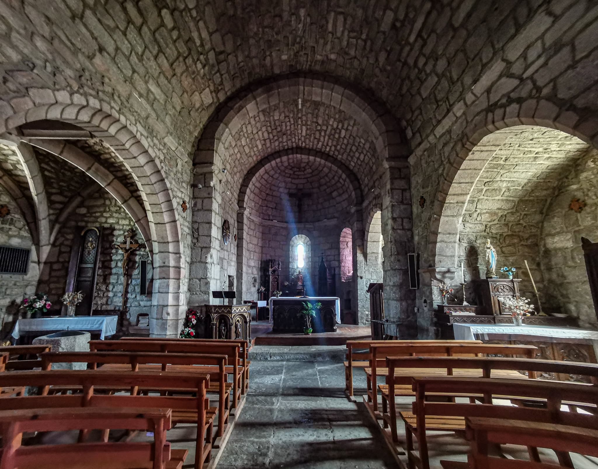 Église Fau de Peyre - vue vaisseau central