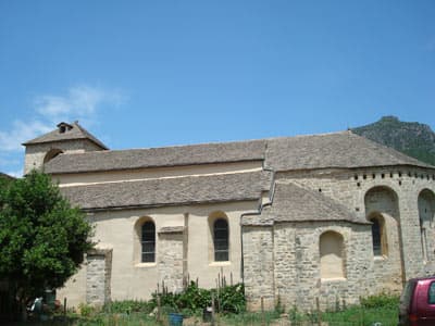 Eglise-Le-Rozier-2