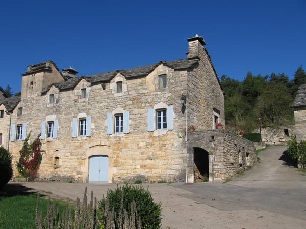 Le Pigeonnier, Gîtes de Combelasais - Extérieur