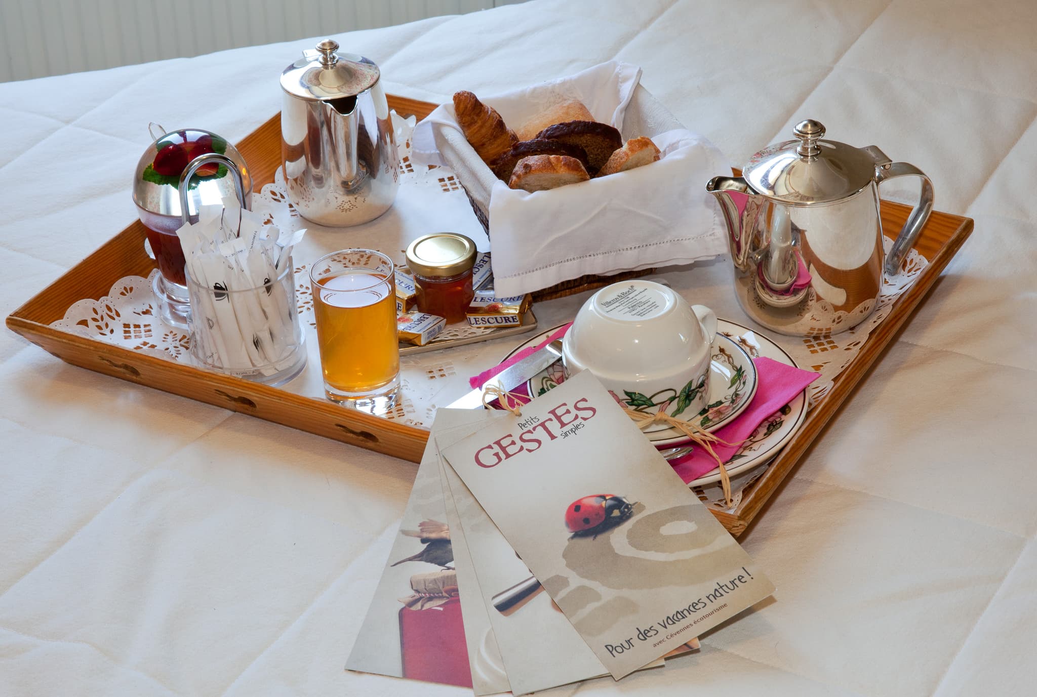 Petit déjeuner à base de produits locaux et de saison