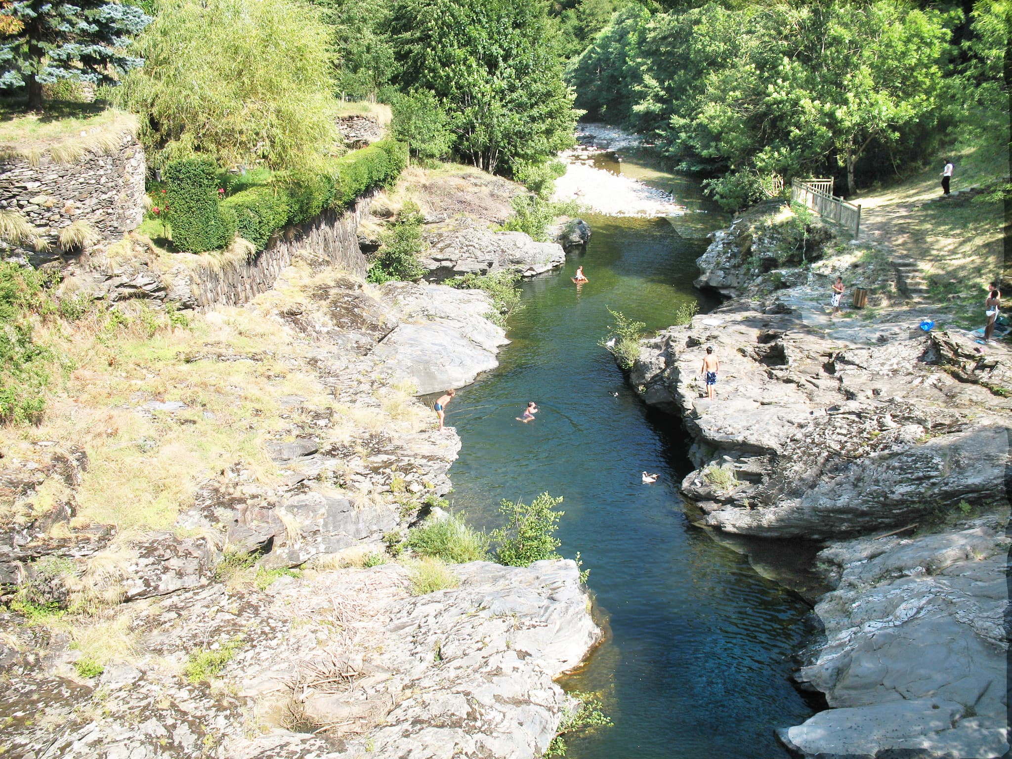Rivière le Tarnon