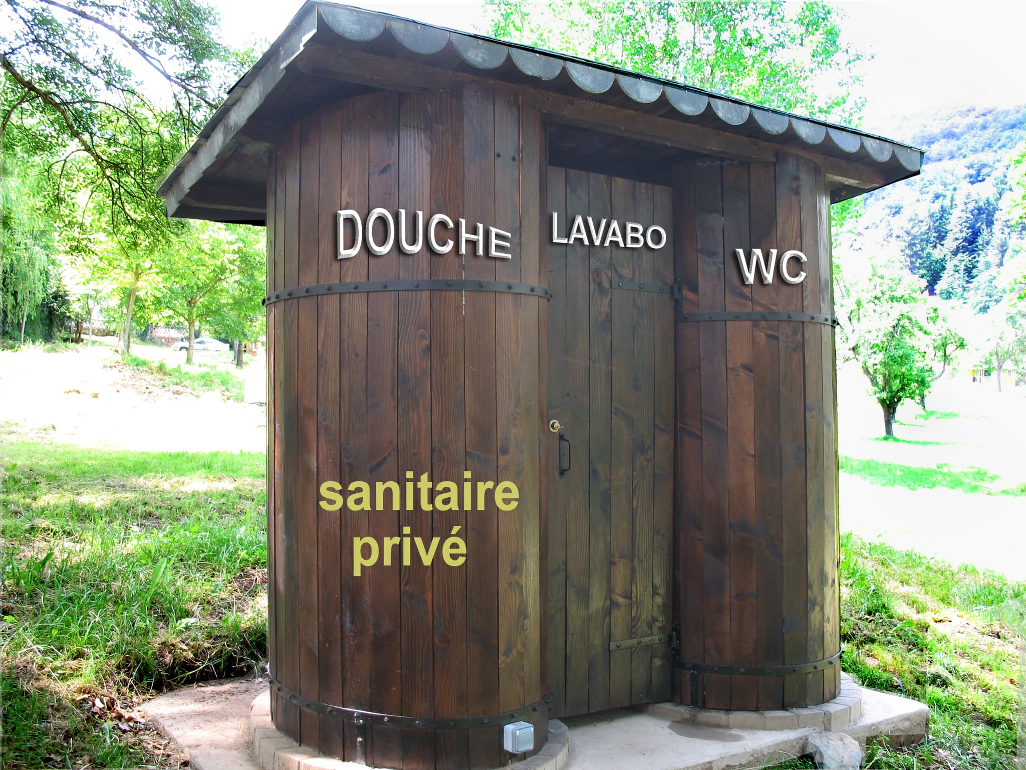Emplacement avec sanitaires privés