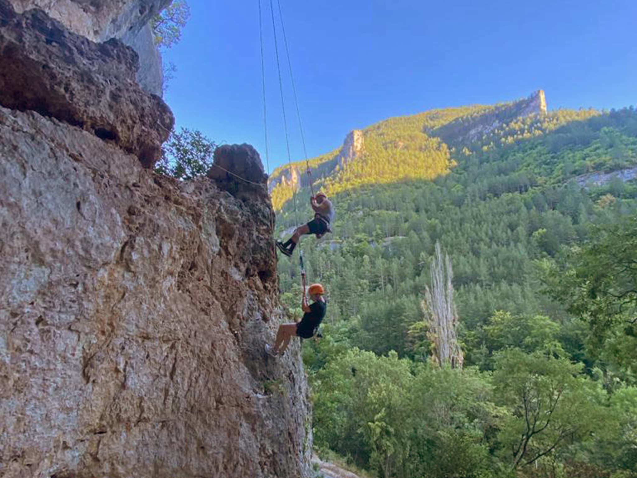 Parcours Aventure à Sainte Enimie - via corda rappel