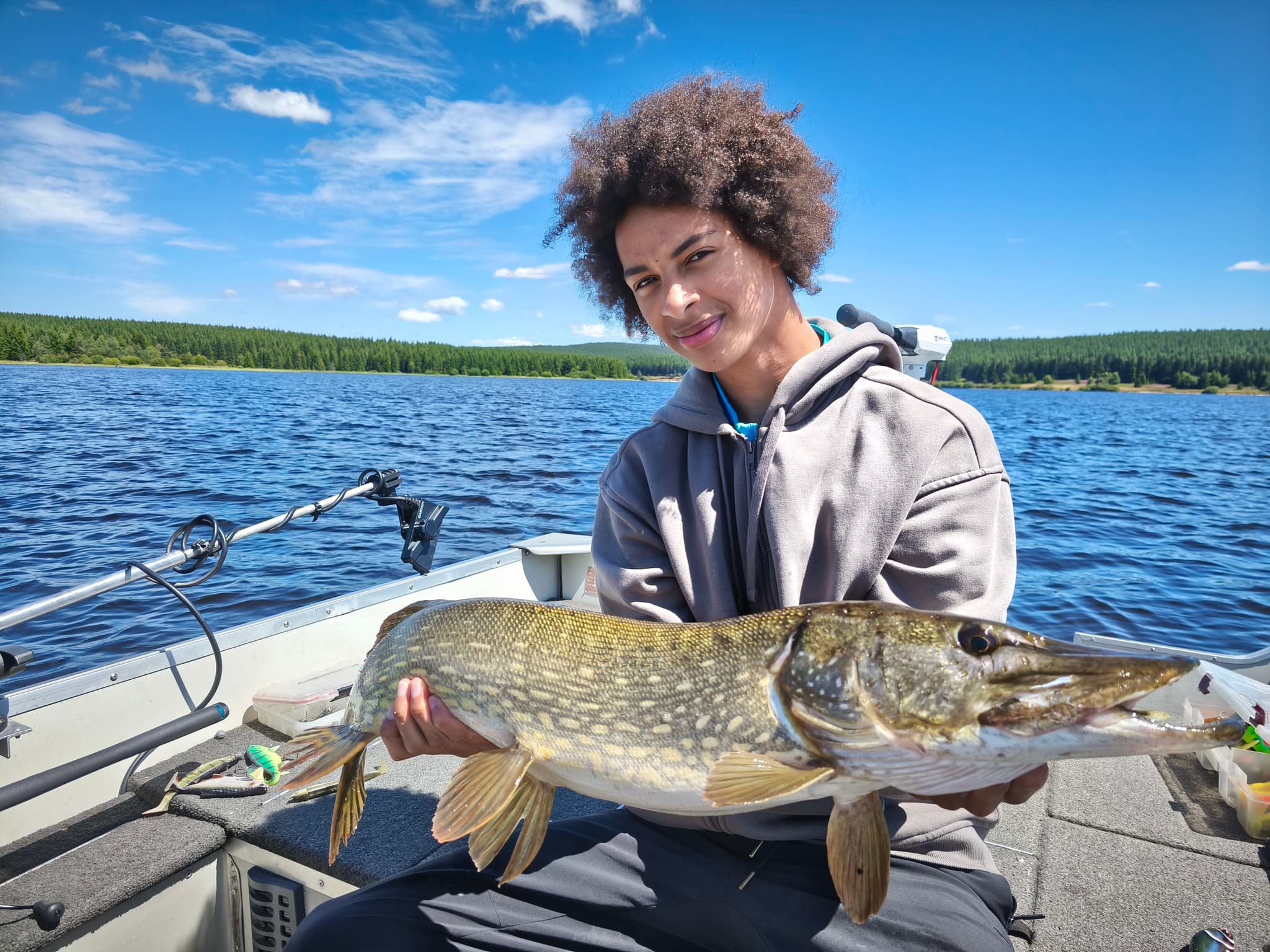 Brochet lac de Charpal