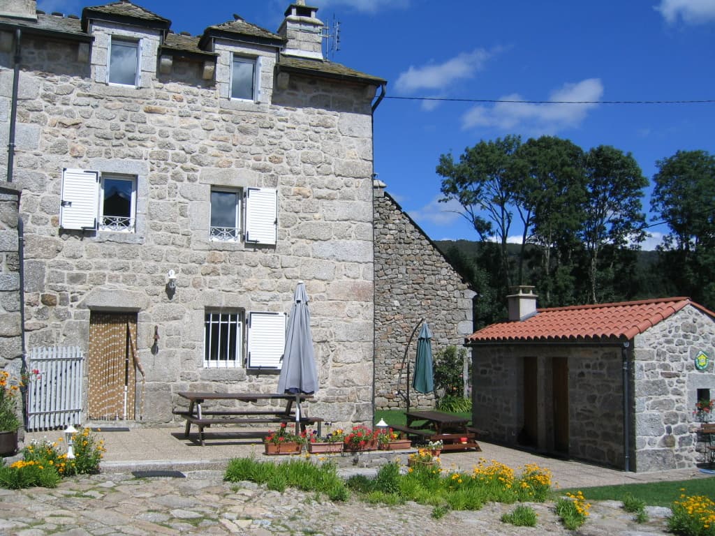 Façade