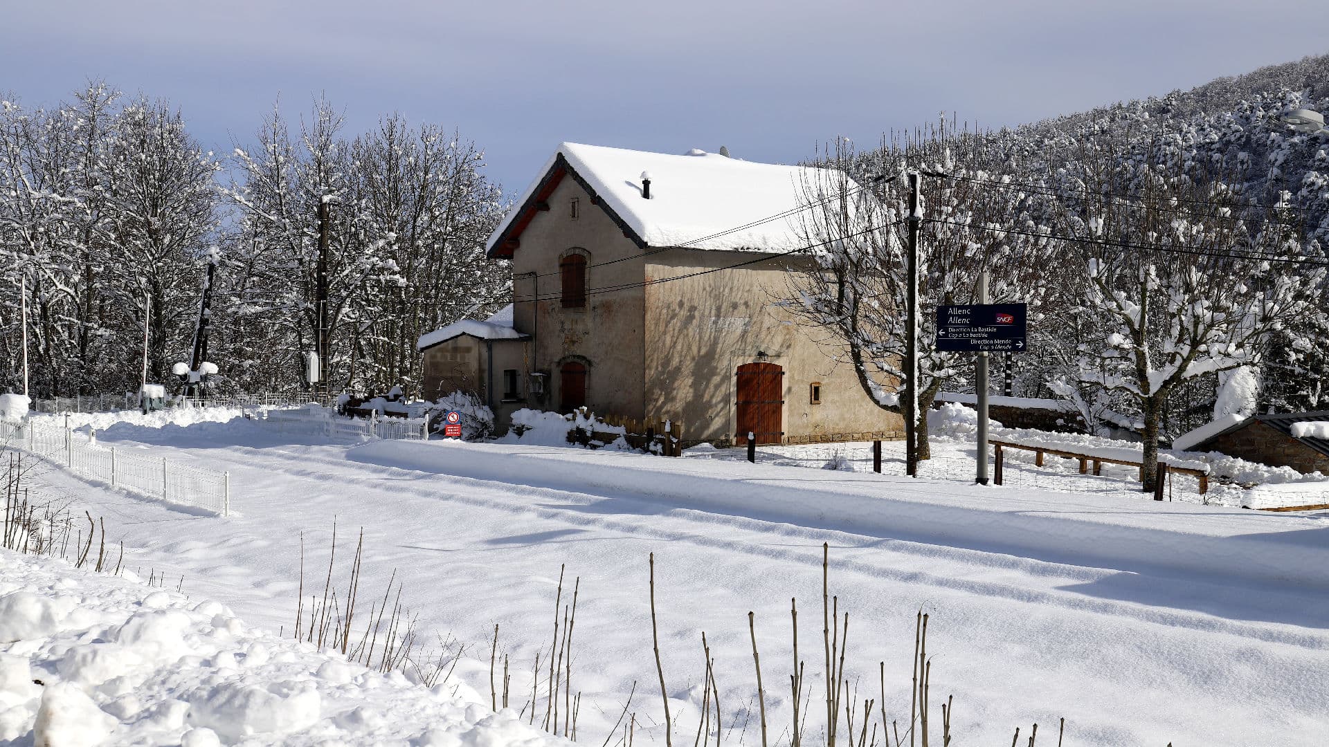 Ancienne gare chez Chris et Bruno