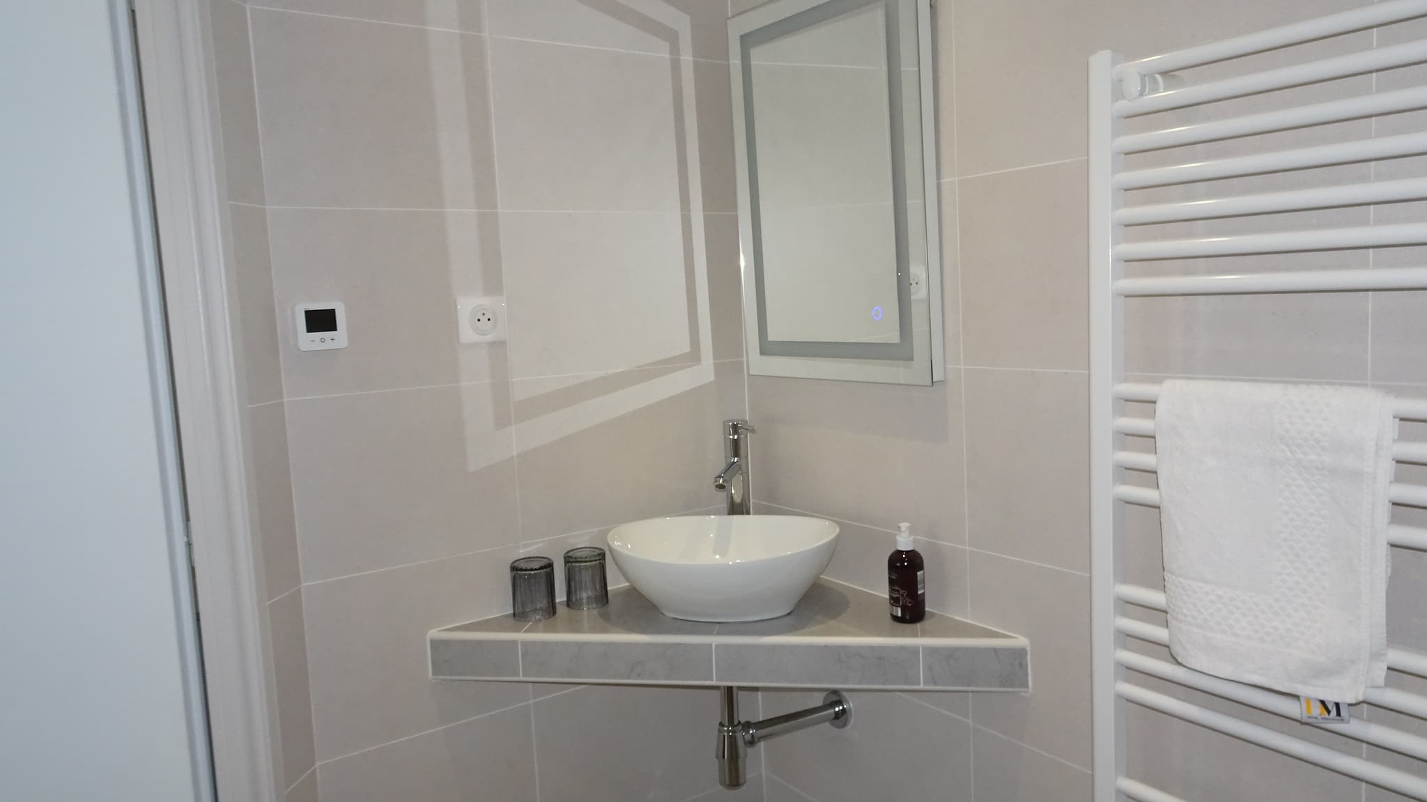 Le Hibou Lavabo