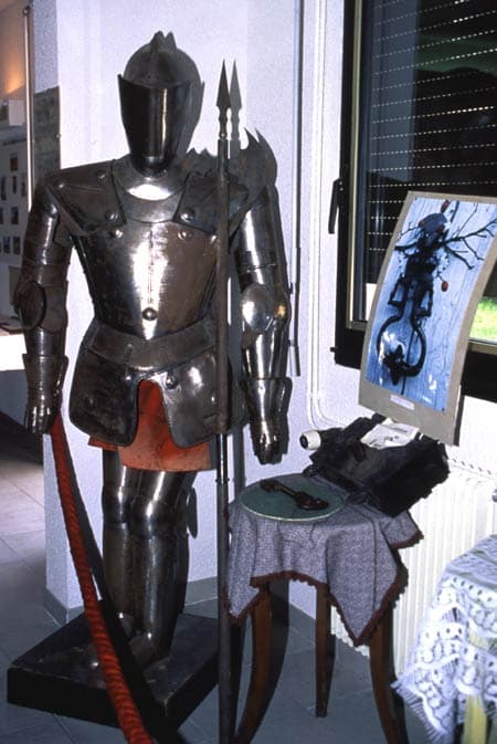 MUSEE DUGUESCLIN P04