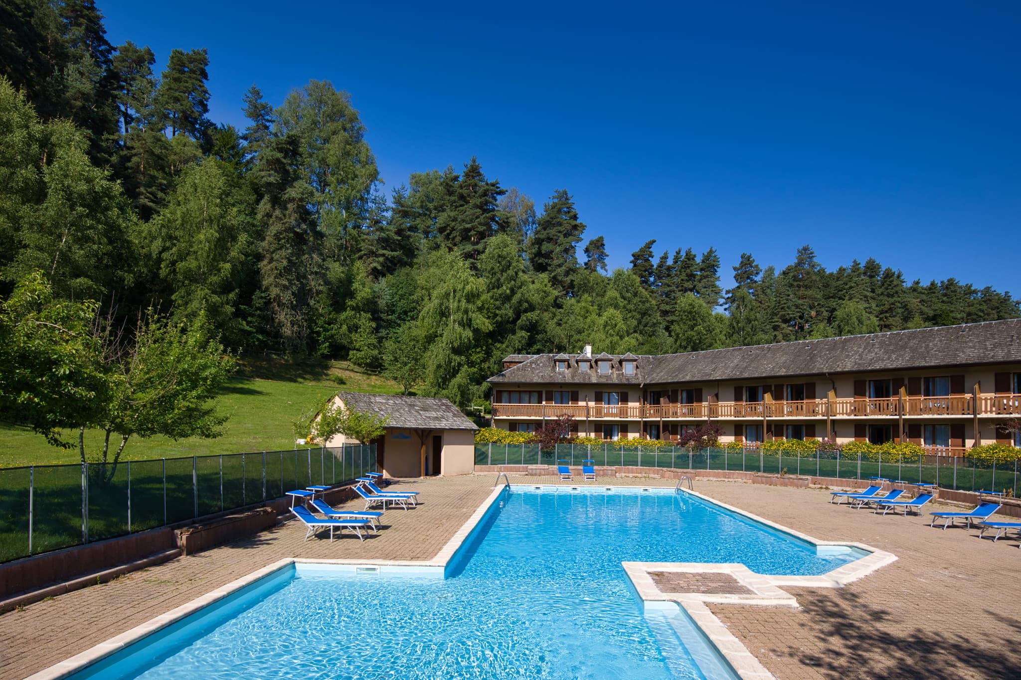 Outdoor swimmingpool