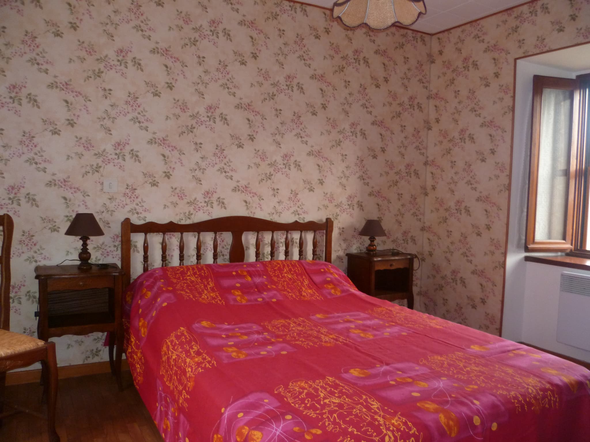 1ère chambre avec 1 lit 140*190