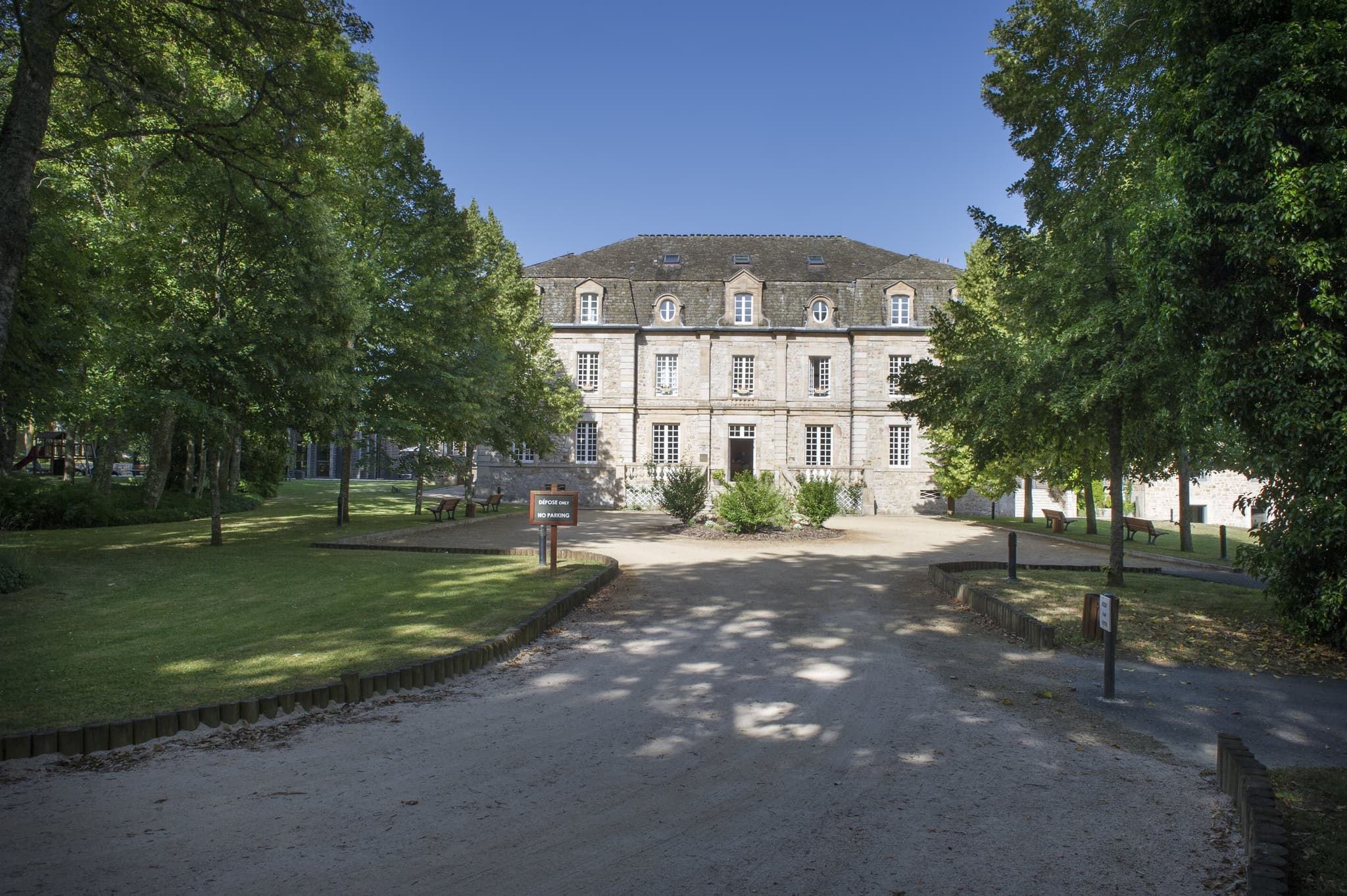 Le Domaine