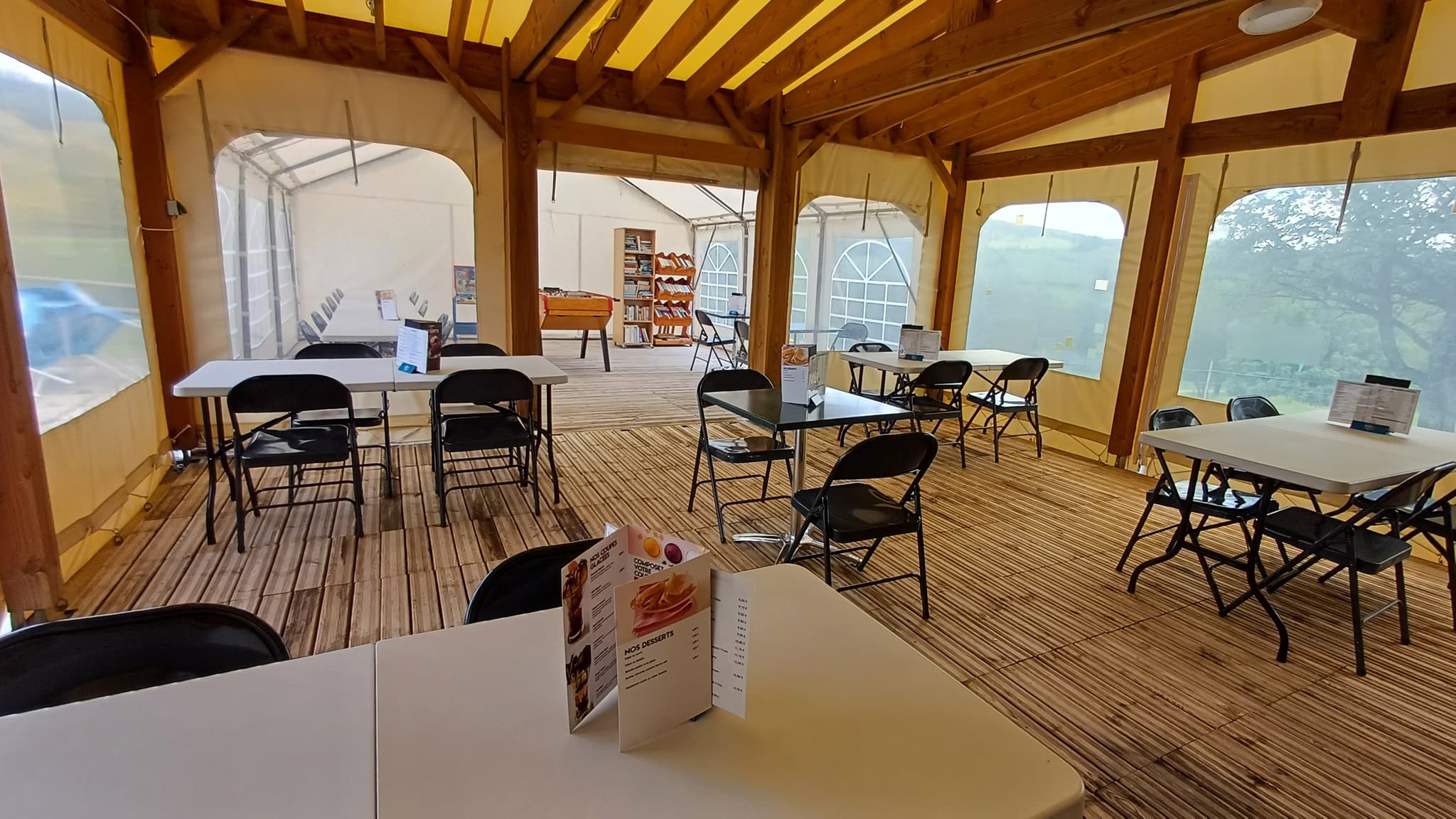 Camping*** La Cigale de l'Allier - Salle du snack