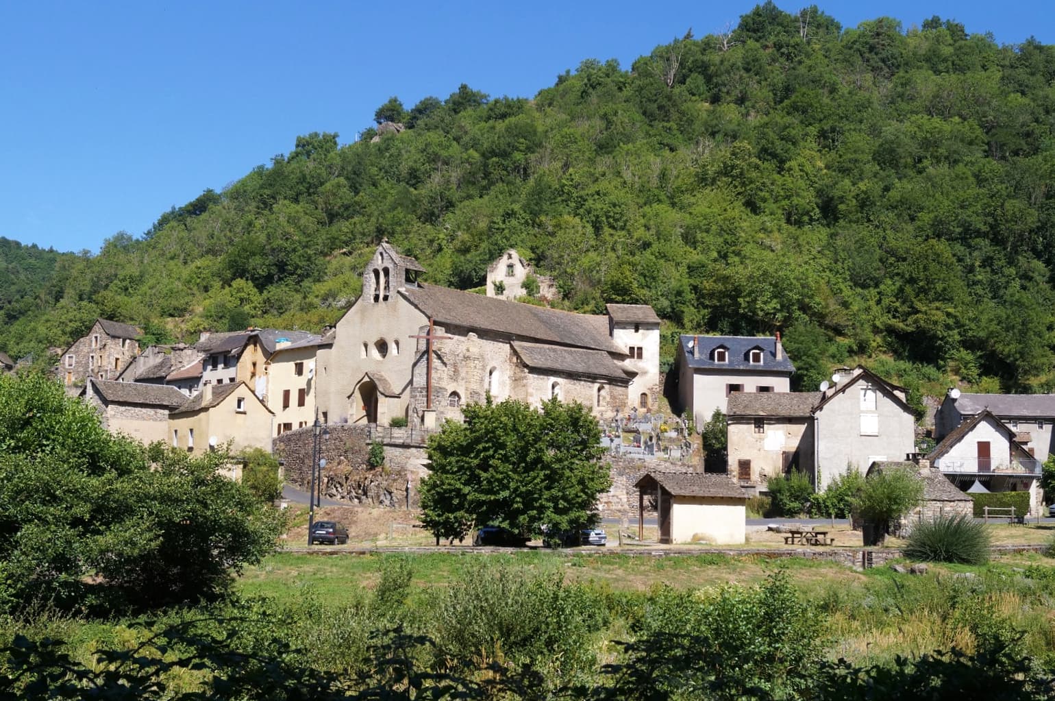 St Léger de Peyre