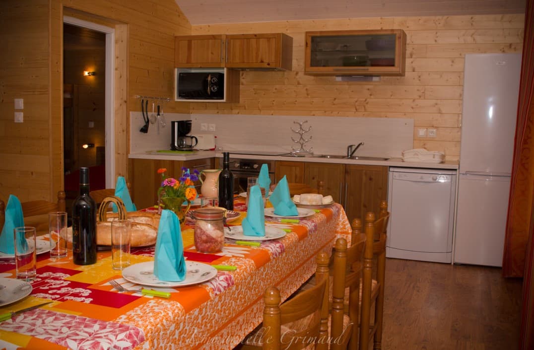 Cuisine grands chalets La Tchourette