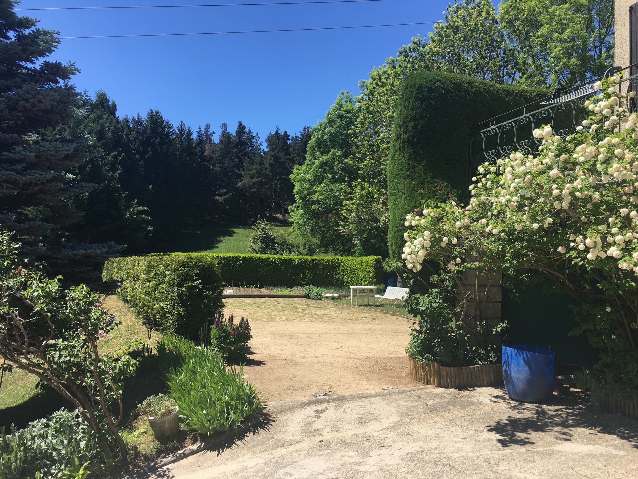 Terrain Pétanque & Jardin