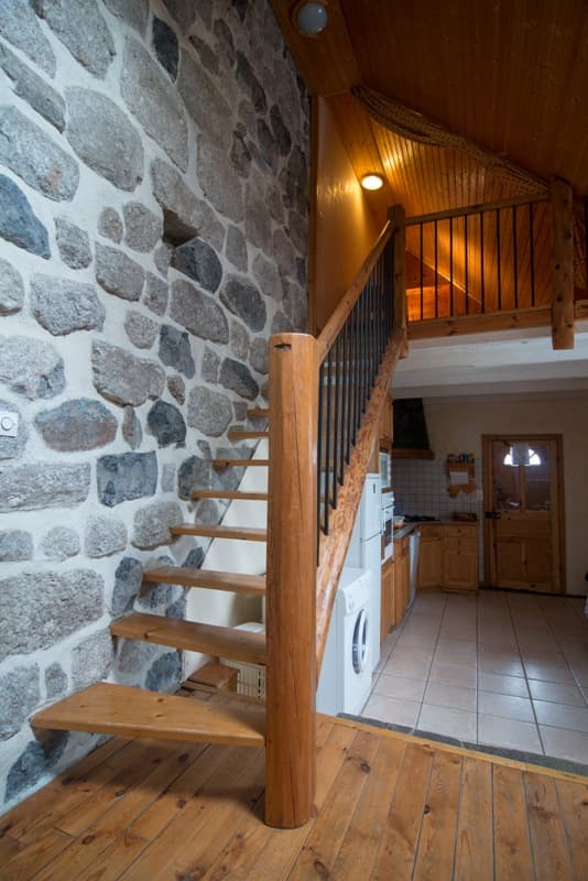 Escalier accès mezzanine