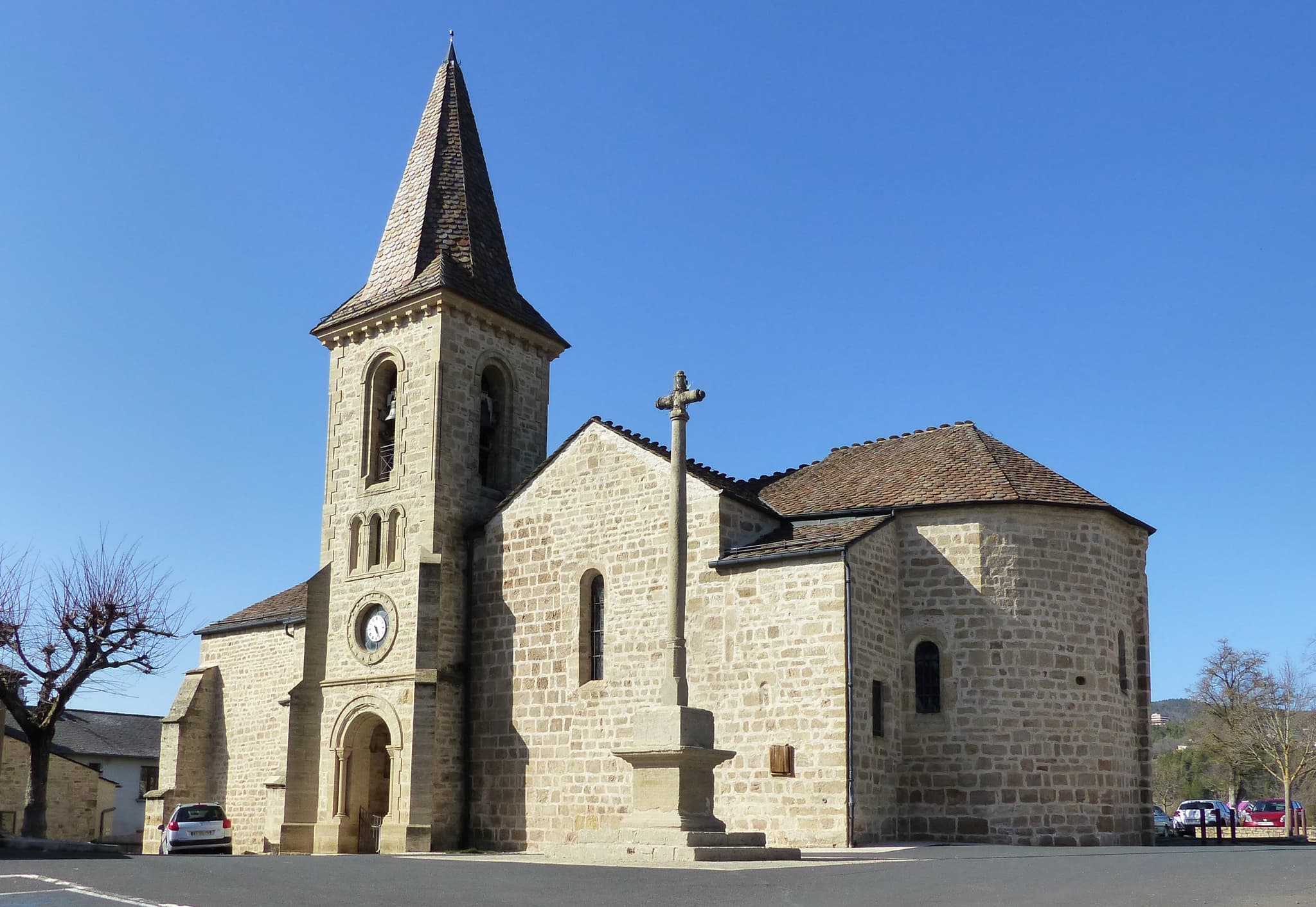 Eglise Montrodat Face Sud