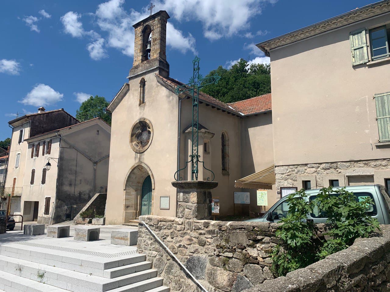 Eglise vialas