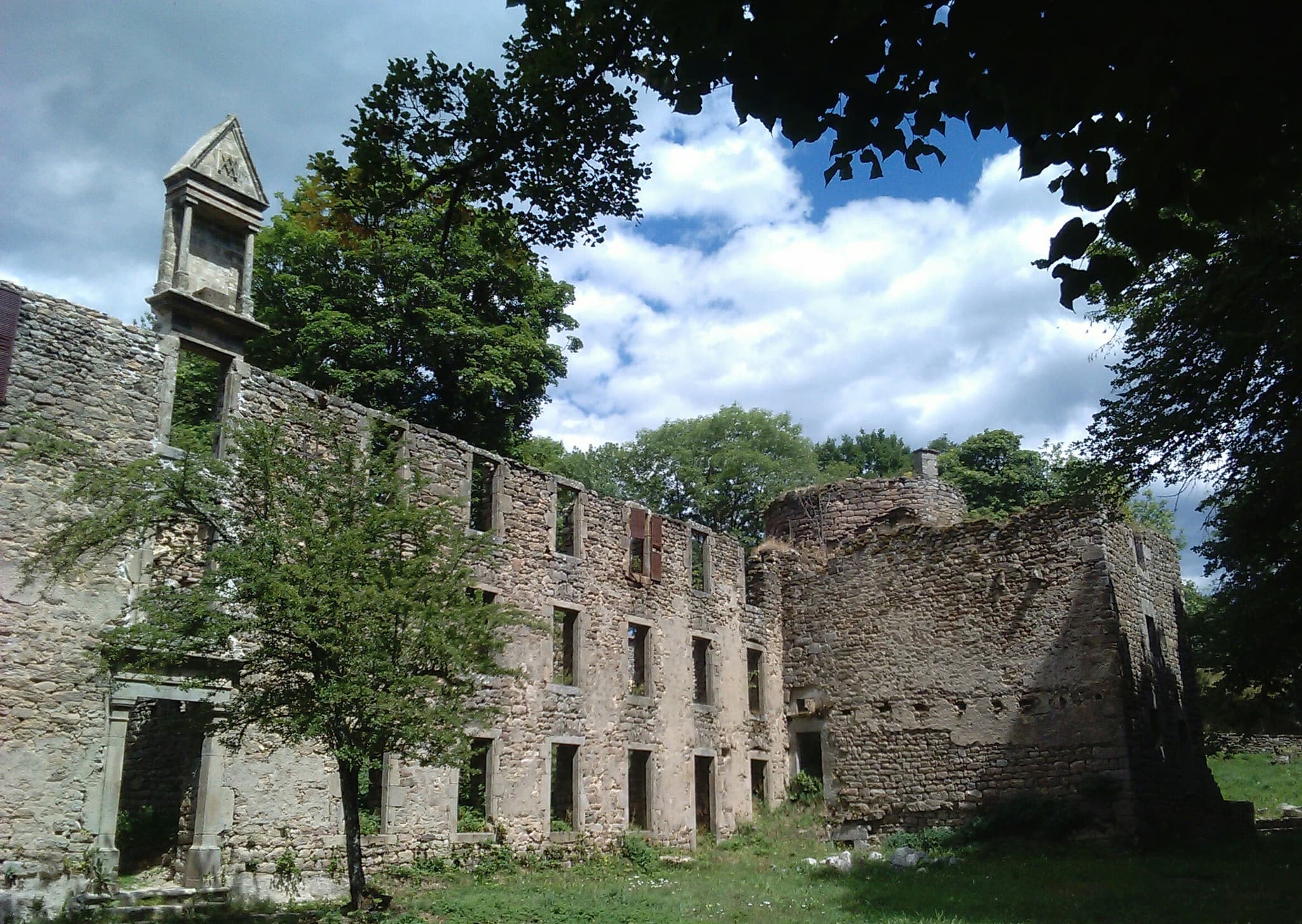 La facade et le tympan