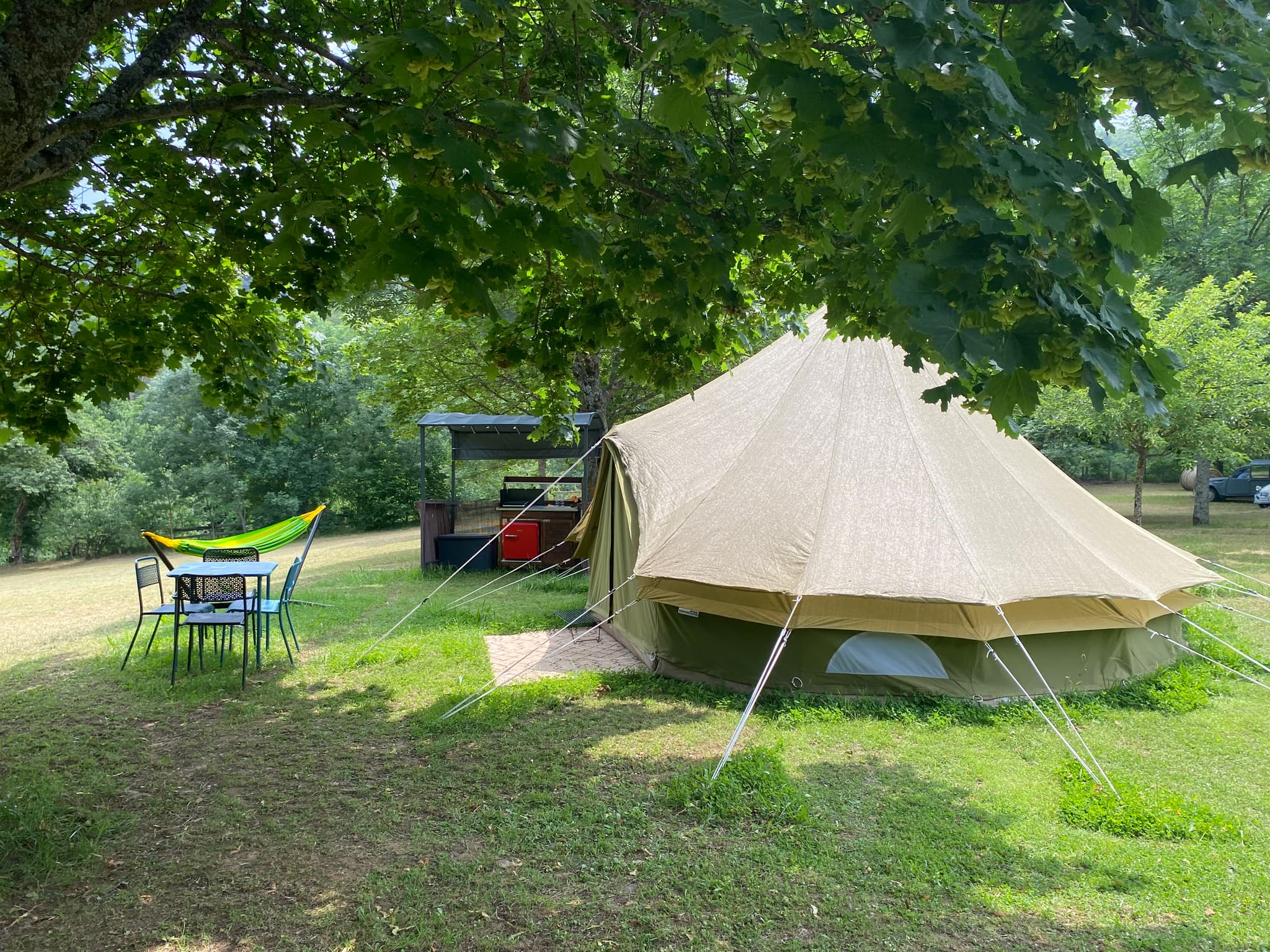 Tente confort pour 4 (avec chambre intérieure !)