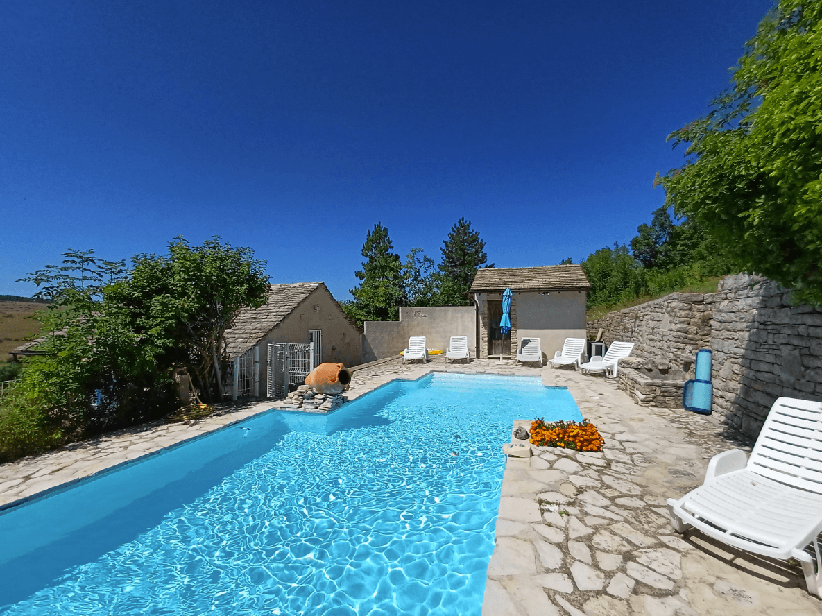 La-bergerie-piscine