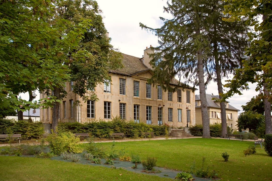Hôtel de Ville côté jardin