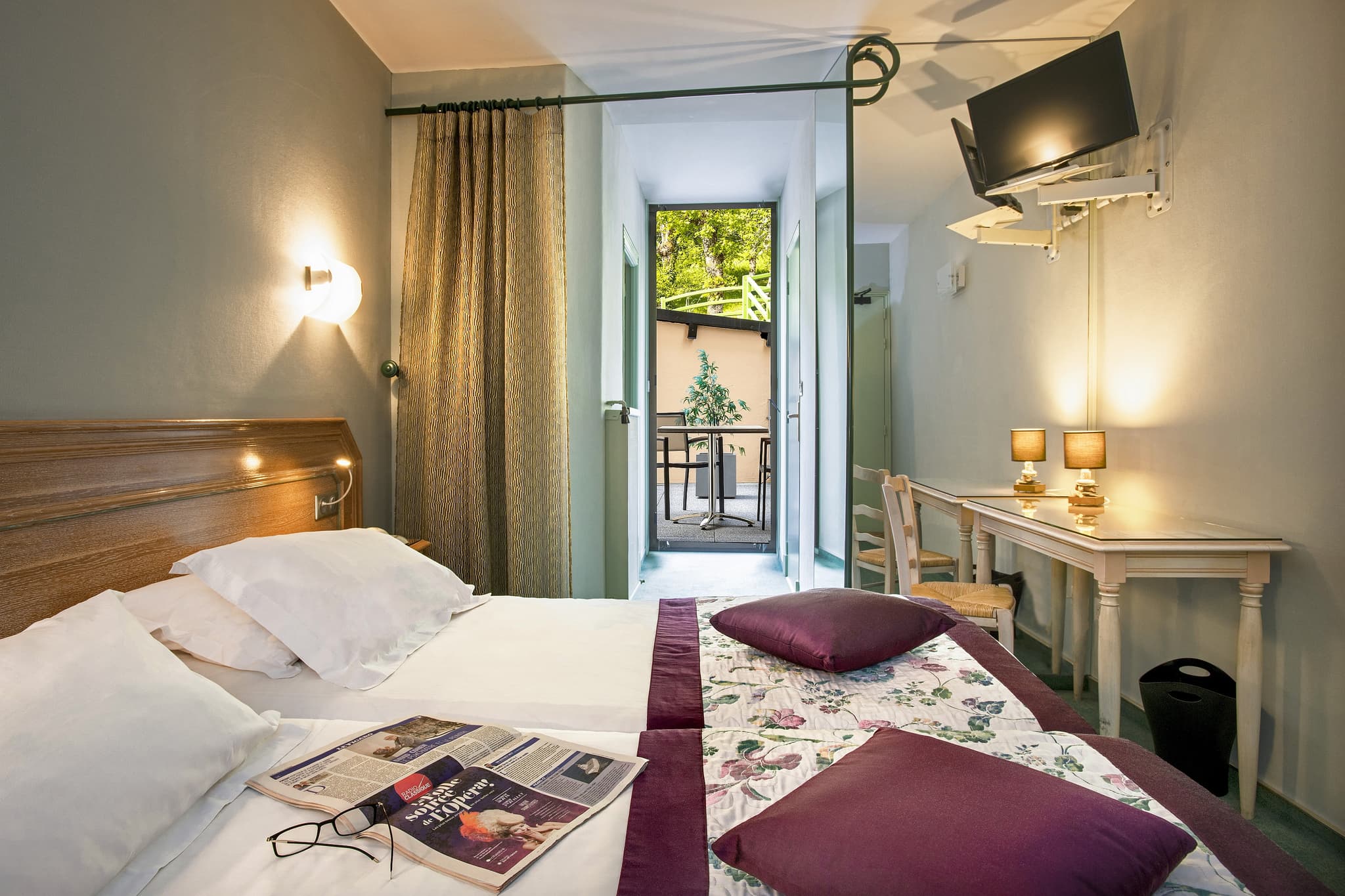 Chambre Confort avec lits jumeaux et terrasse