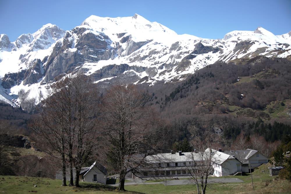 Vue sur les sommets environnants depuis le Chalet