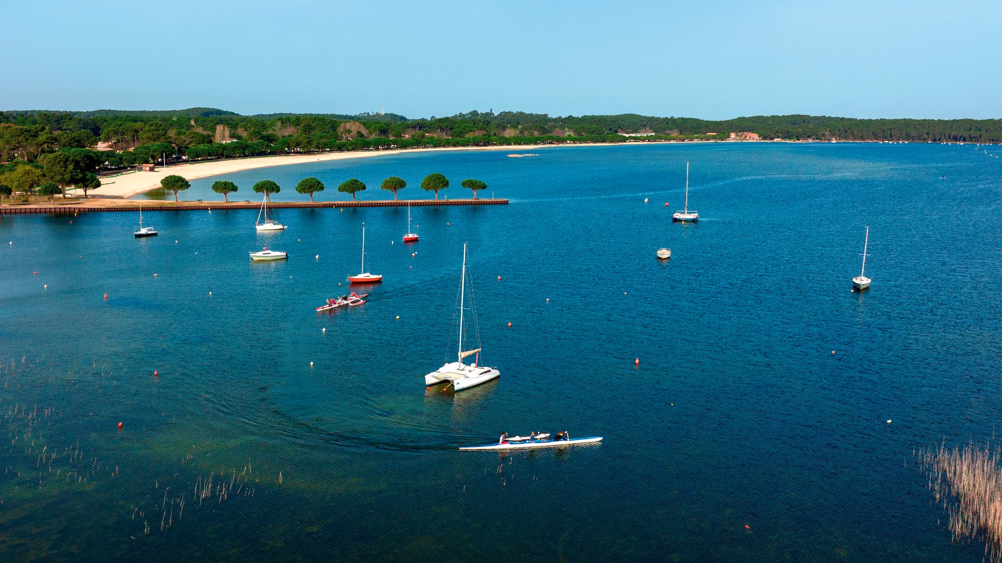 Pirogues-lac-carcans