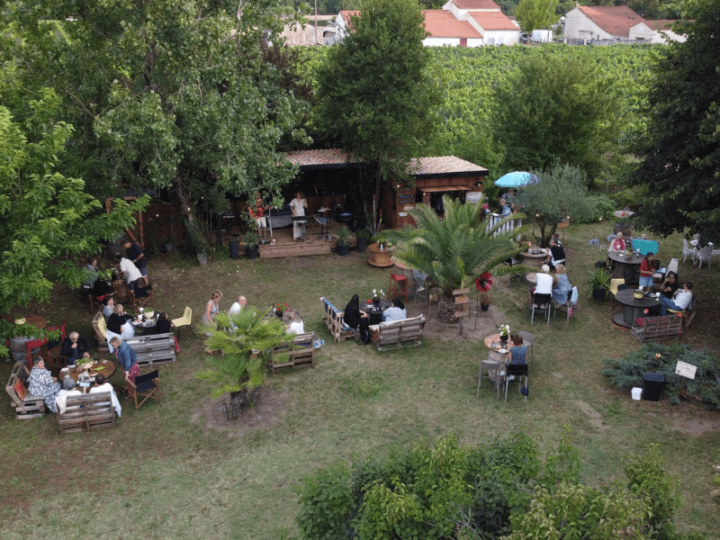 Guinguette - 800x600