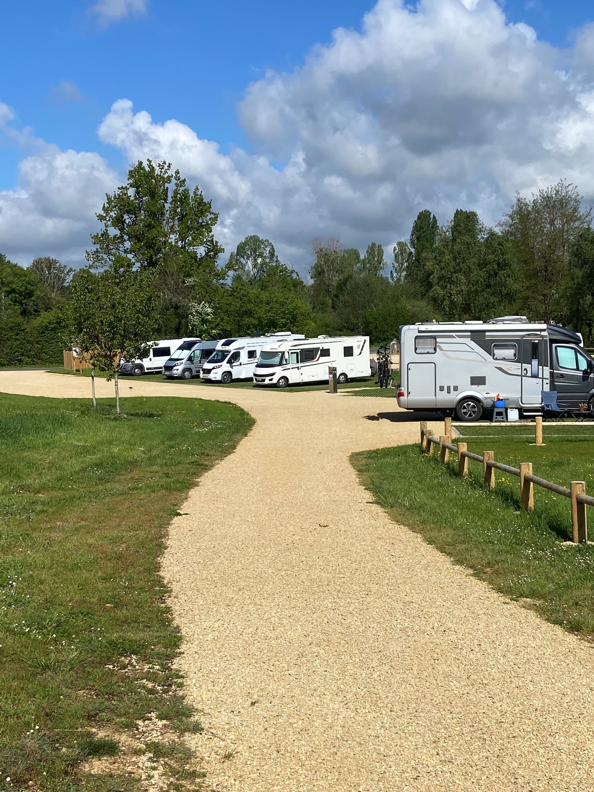Aire de camping-cars-Nouaillé-Maupertuis-Mairie Nouaillé