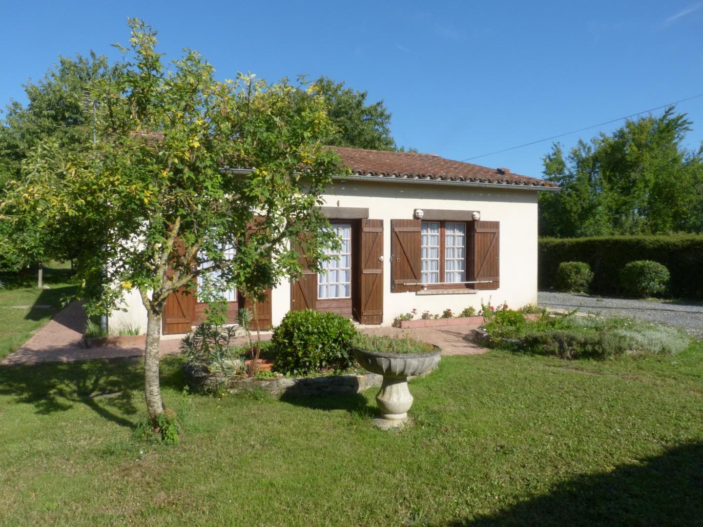 La Petite Maison à Mauzé sur le Mignon