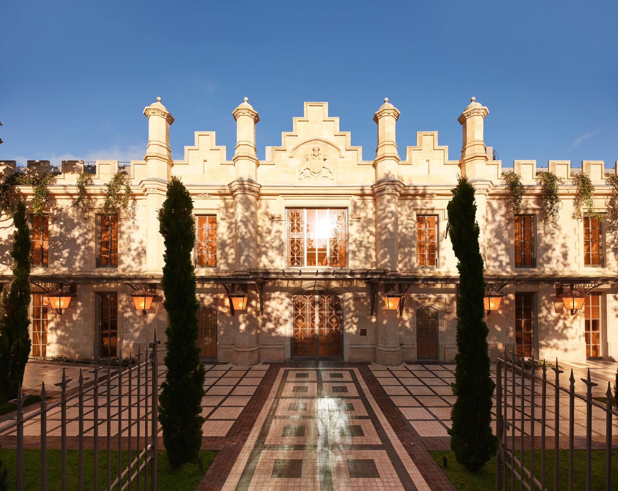1. Extérieur - Facade-min