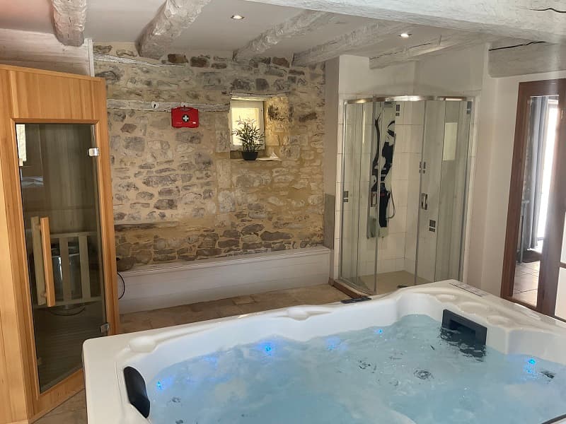 10-sauna clos st martial