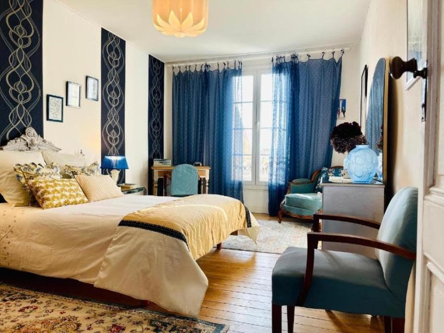 LA MAISON B