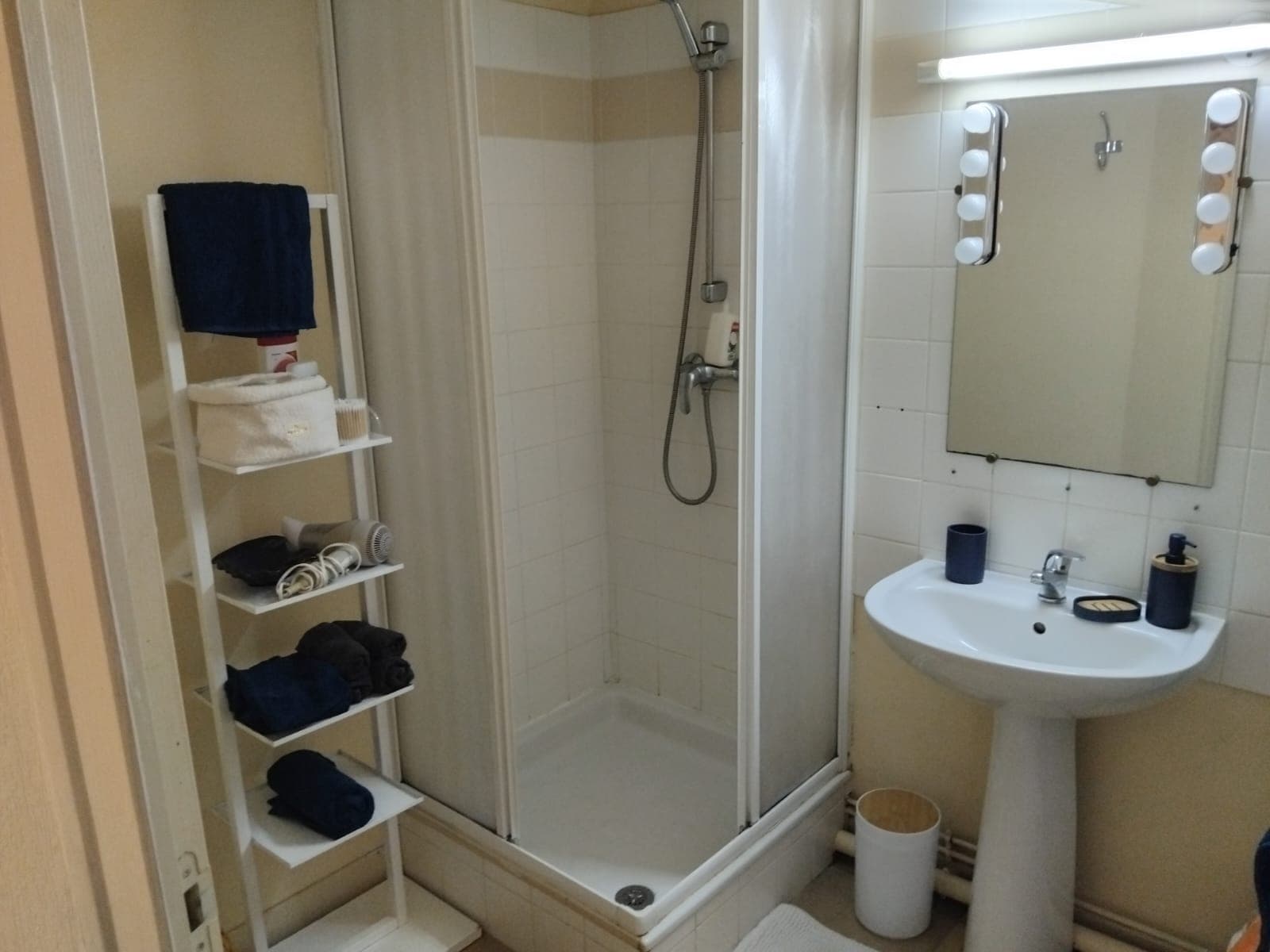 Salle de bain 1