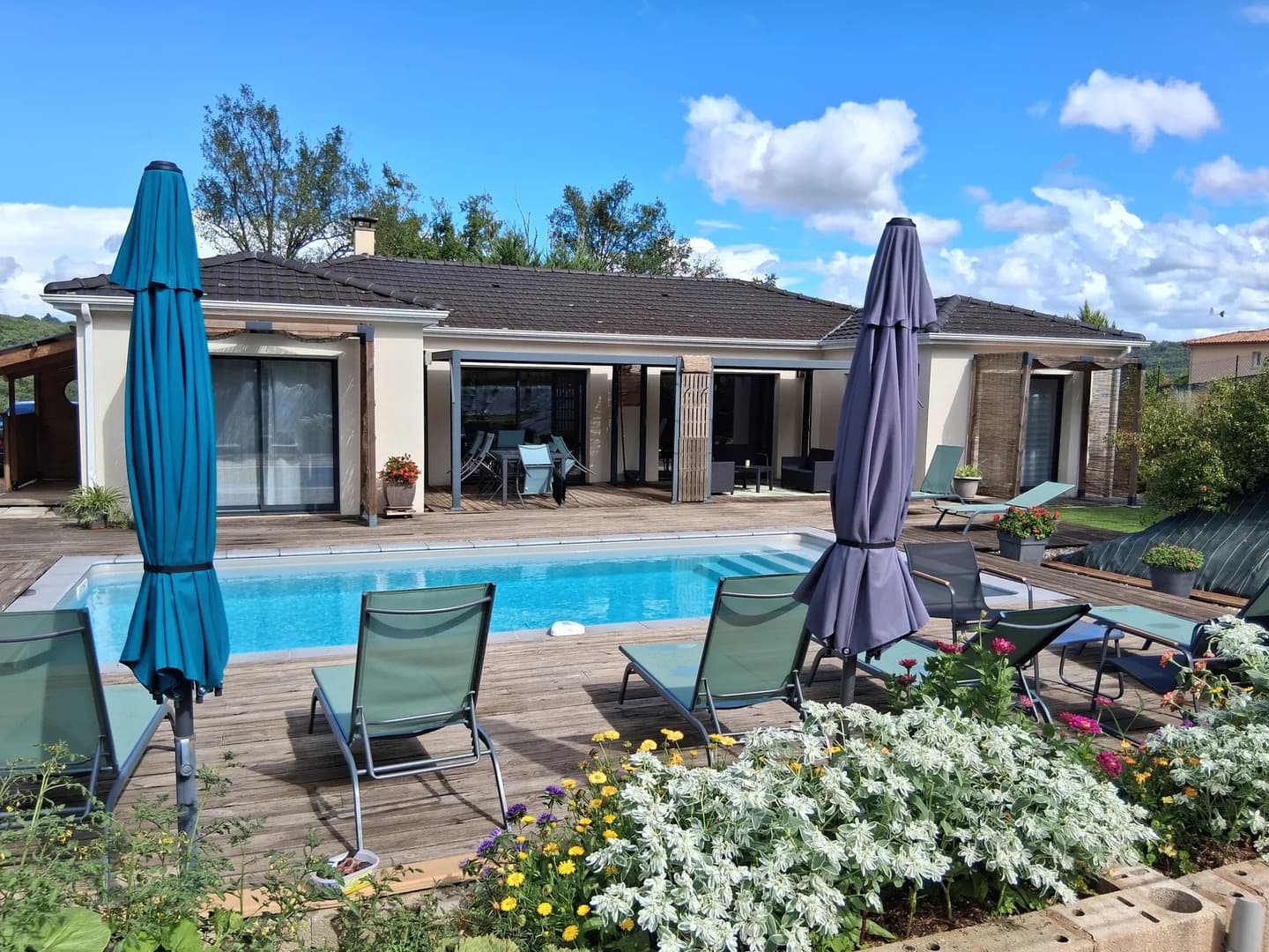1000017936 pour brochure