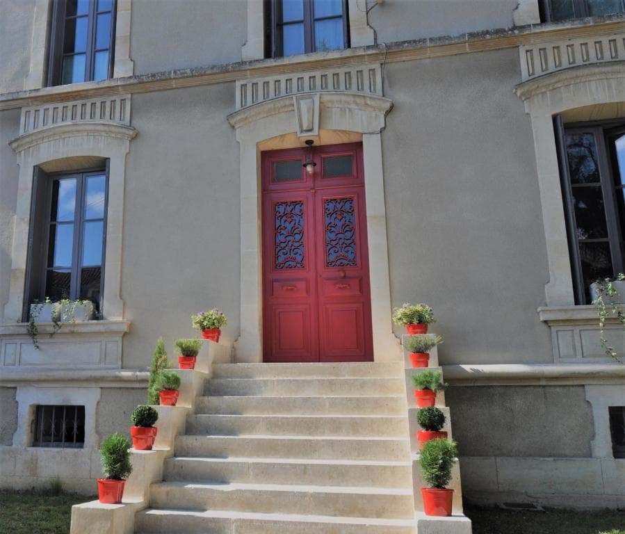 La Porte Rouge - Le Pilori