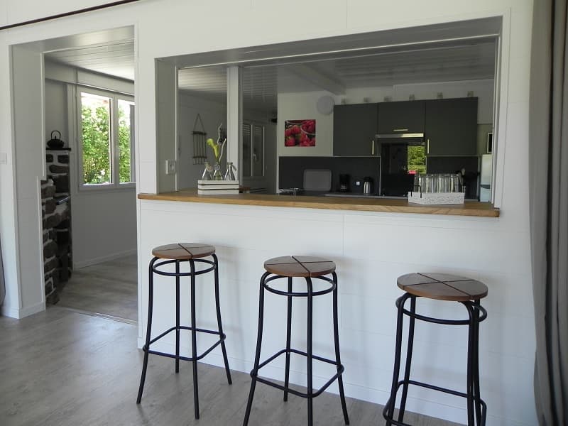 Coin Bar