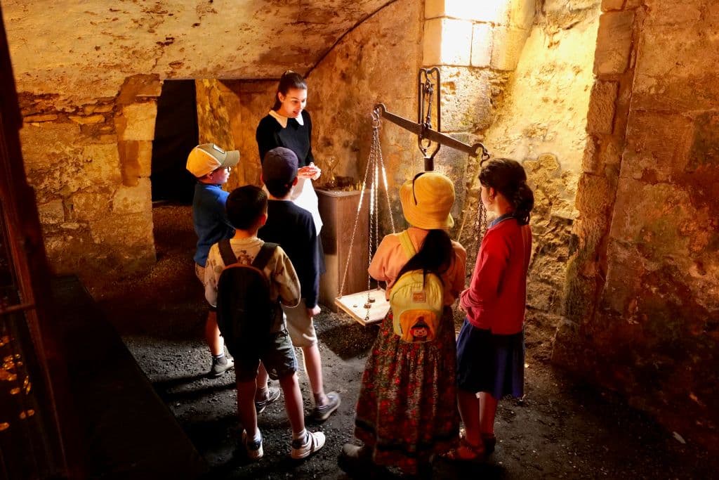 Château de Tiregand visite et espace game enfant famille jeu interieur