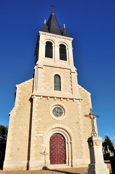 L'église de Ménesplet