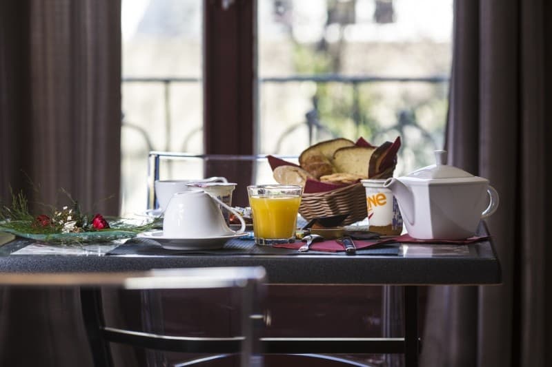 Petit déjeuner du Brit Hôtel du Parc à Niort