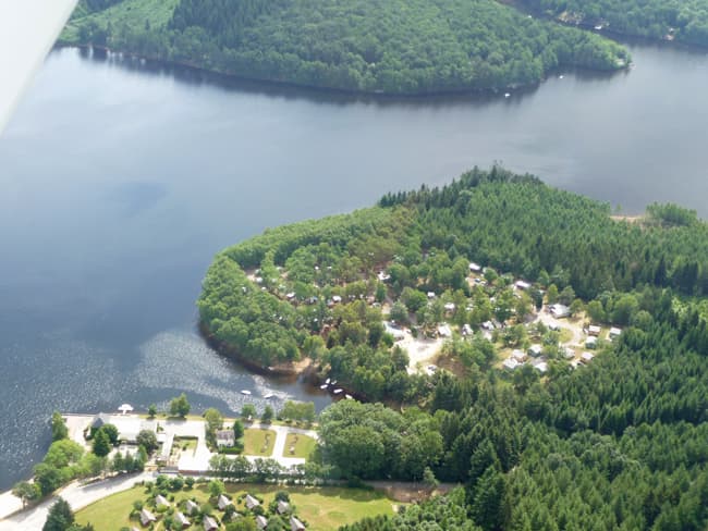 Aire d'accueil de camping-cars du camping du lac_1