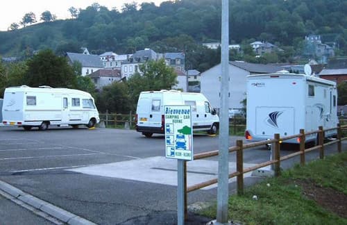Aire d'accueil de camping-cars de Bort les Orgues_2