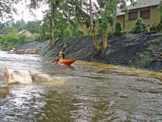 Parcours d'eaux vives sur la Dordogne_3