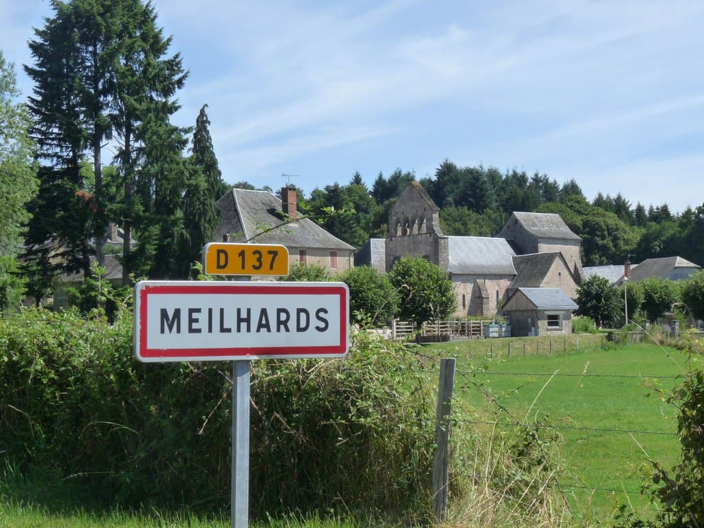 Aire d'accueil de camping-cars de Meilhards_1