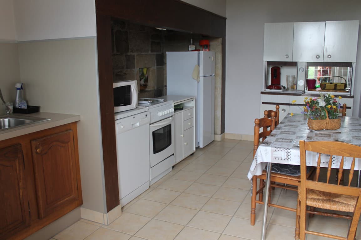 Location Jauilhac - rez de chaussée_3