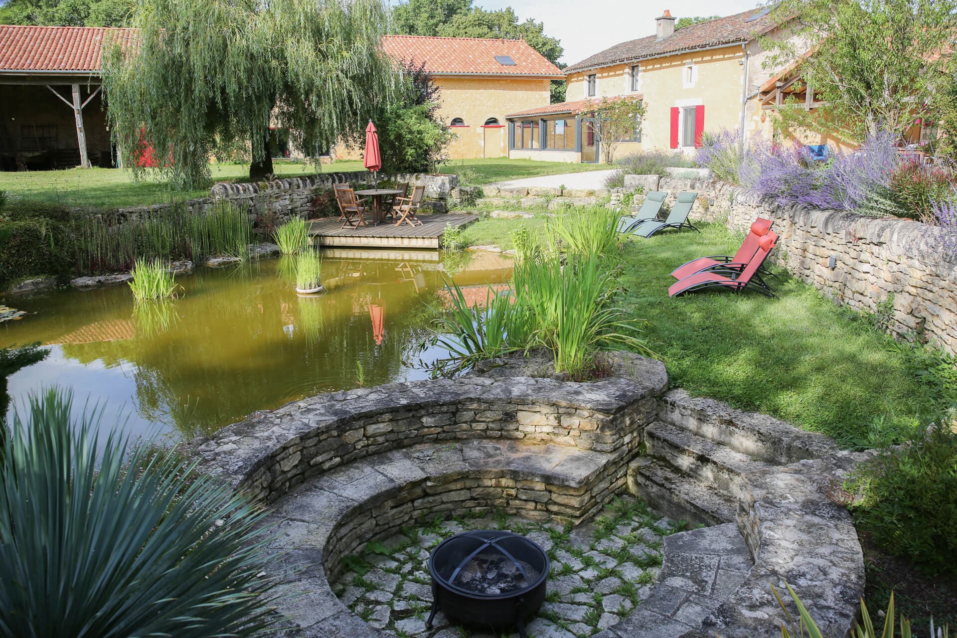 Extérieurs_Au bal des hirondelles_Valence en Poitou